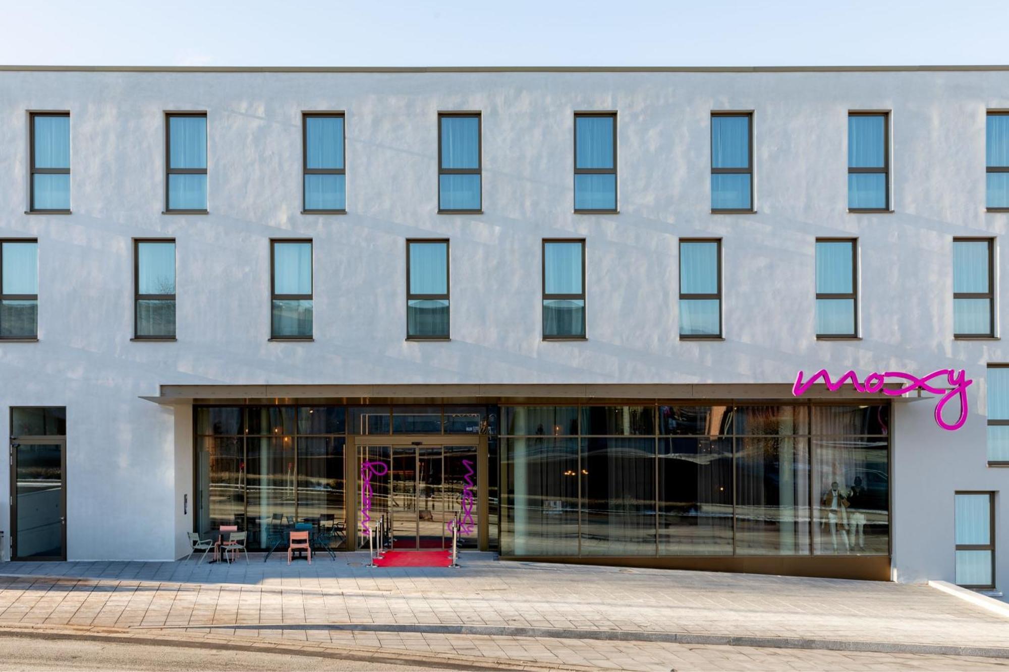 Moxy Outletcity Metzingen Metzingen  Exteriér fotografie