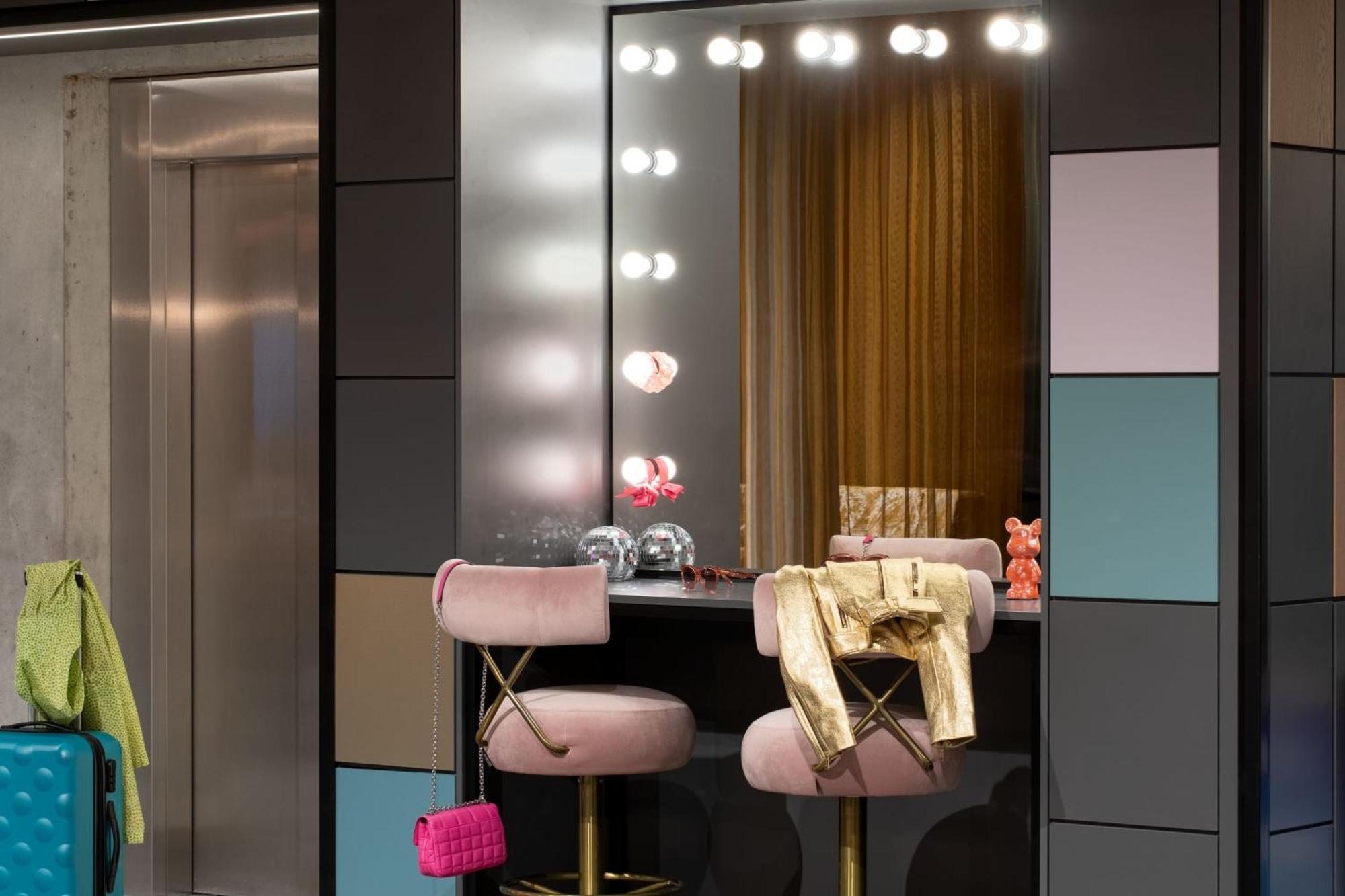 Moxy Outletcity Metzingen Metzingen  Exteriér fotografie