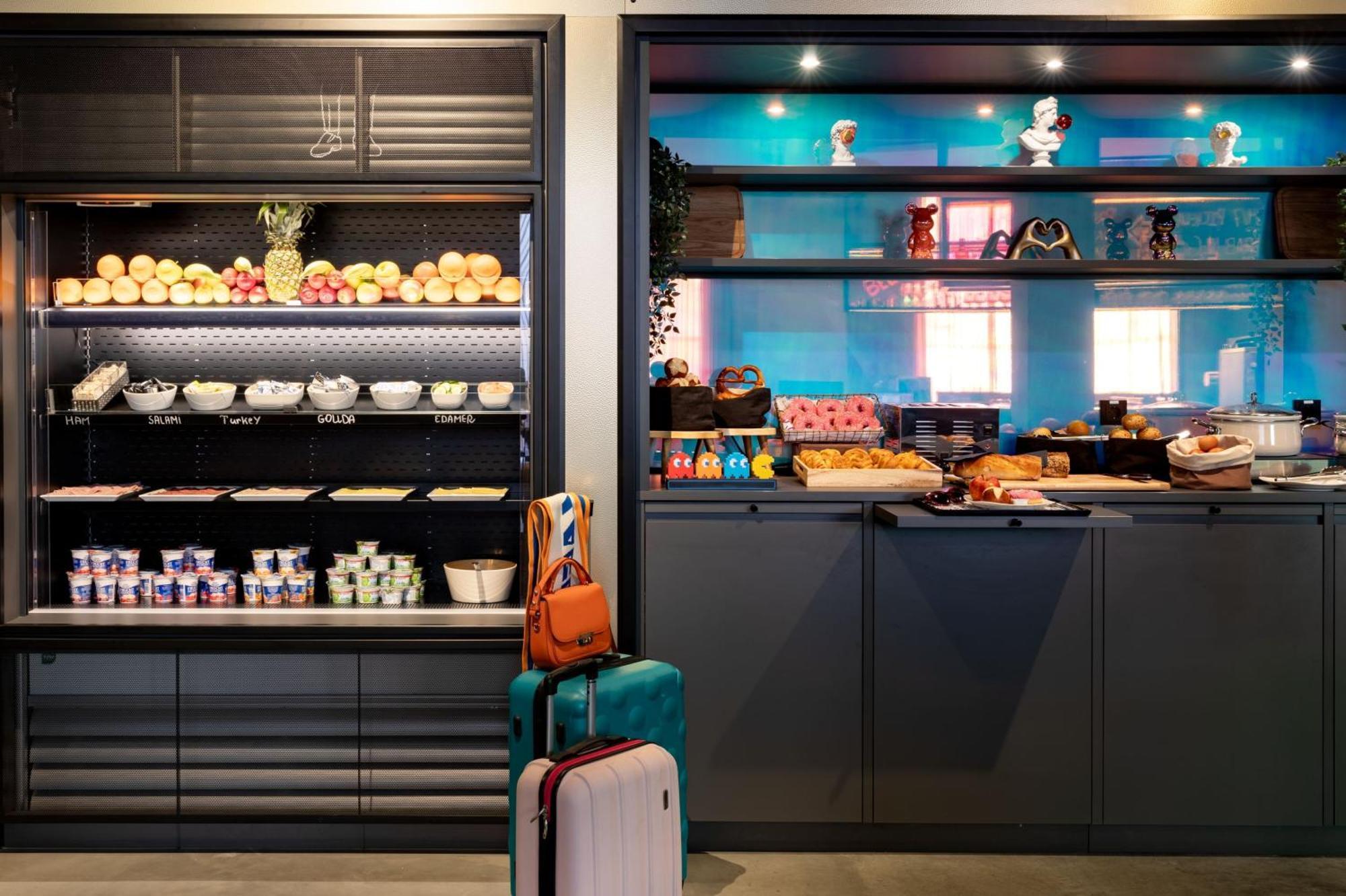 Moxy Outletcity Metzingen Metzingen  Exteriér fotografie