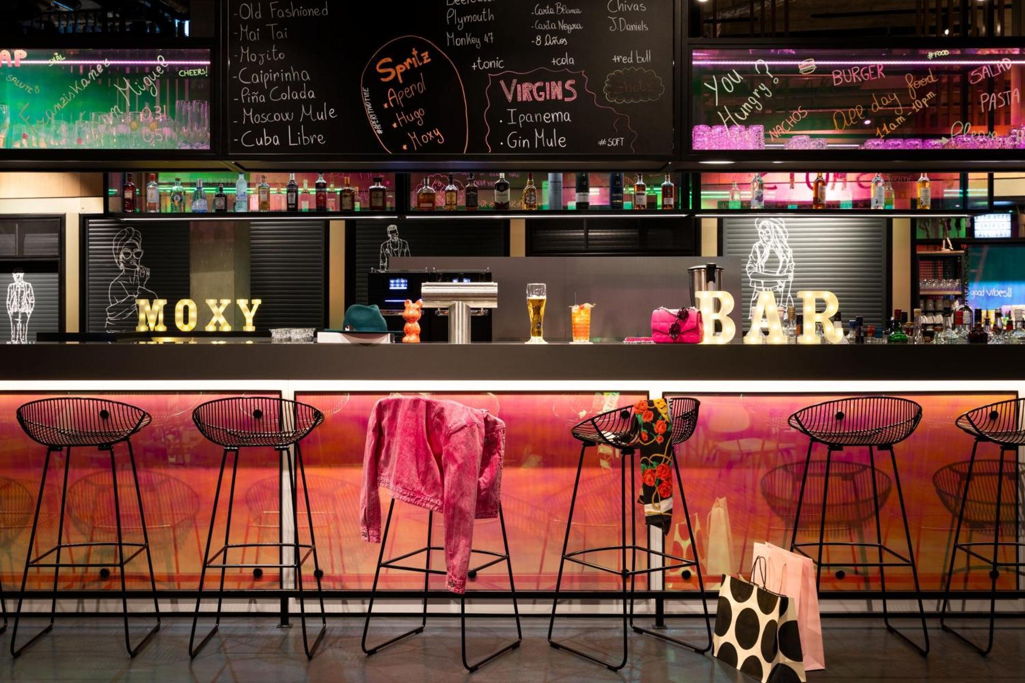 Moxy Outletcity Metzingen Metzingen  Exteriér fotografie